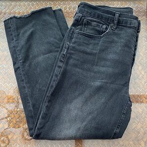 GAP regular cheeky straight leg button fly jeans — 31